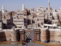 مسؤول يمني يدعو اليونسكو لحماية مواقع التراث العالمي بالبلاد
