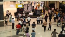 دبي تكسر قوانين الليل وتفتح مراكز التسوق والمناطق السياحية  24 ساعة