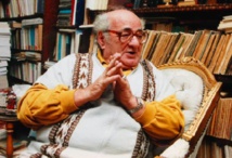 جائزة "خيري شلبي" تعلن الفائز بنشر الراوية الأولى الاربعاء المقبل جائزة "خيري شلبي" تعلن الفائز بنشر الراوية الأولى الاربعاء المقبل