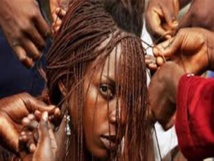 غضب في جنوب أفريقيا بسبب إعلان شامبو لاعتباره عنصريا غضب في جنوب أفريقيا بسبب إعلان شامبو لاعتباره عنصريا