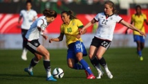 فيفا يكشف عن 8 برامج جديدة لتطوير الكرة النسائية