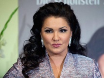 آنا نتريبكو آنا نتريبكو