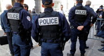 فرنسا تتعامل مع حادث الطعن في باريس باعتباره "عملا إرهابيا "
