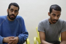 داعشيان ينكران تهما باحتجاز رهائن أمريكيين وقتلهم بسوريا داعشيان ينكران تهما باحتجاز رهائن أمريكيين وقتلهم بسوريا