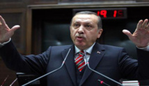 أردوغان يعمل على سرعة تبني "دستوره" الجديد وعيناه على انتخابات 2014