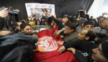 الجيش التونسي يؤمن قبر شكري بلعيد بعد تهديد متشددين بنبشه لأنه كافر ملحد الجيش التونسي يؤمن قبر شكري بلعيد بعد تهديد متشددين بنبشه لأنه كافر ملحد