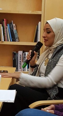 فنانة تونسية: بلادي حالفها الحظ في الربيع العربي فنانة تونسية: بلادي حالفها الحظ في الربيع العربي