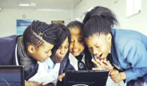   حملة " أوقفوا الاغتصاب " في مدارس جنوب أفريقيا المأزومة جنسيا 