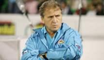 البرازيلي زيكو .. أو "بيليه الأبيض" يحتفل بعيد ميلاده الستين بين أحفاده البرازيلي زيكو .. أو "بيليه الأبيض" يحتفل بعيد ميلاده الستين بين أحفاده