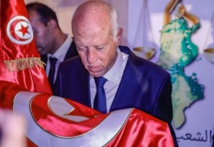 ظرف مشبوه كان موجها للرئيس التونسي وأصاب موظفة بفقدان بصر