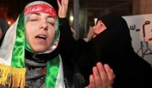 أم عمر تجاهد على طريقتها بإعداد الطعام لمقاتلي المعارضة السورية