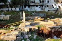 حقوقية توضح ل"شام"هدف النظام من نبش قبور الضحايا بحلب حقوقية توضح ل"شام"هدف النظام من نبش قبور الضحايا بحلب