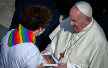 "اختيار وخطيئة"... الفاتيكان يرفض مباركة زواج المثليين "اختيار وخطيئة"... الفاتيكان يرفض مباركة زواج المثليين