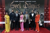 العودة..فيلم تركي عن شاب سوري عائد من مخيم للاجئين إلى دياره العودة..فيلم تركي عن شاب سوري عائد من مخيم للاجئين إلى دياره