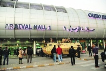 مصر تعلق قرار الاغلاق الجزئي لمطار القاهرة ليلا الذي كان سينفذ في يونيو