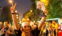 البسمة تعود للشباب والايرانيون يحتفلون بانتخاب روحاني وخسارة نجاد
