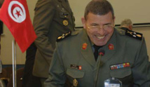 الجنرال رشيد عمار يعلن تنحيه عن قيادة الجيش التونسي لبلوغه سن التقاعد