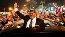 مرسي... فرعون جديد أم رئيس لجميع المصريين كما تعهد في ميدان التحرير مرسي... فرعون جديد أم رئيس لجميع المصريين كما تعهد في ميدان التحرير