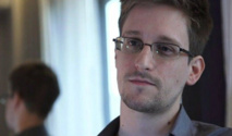 سنودن بات ضحية للبيروقراطية الروسية حيث لا يزال عالقا في مطار موسكو