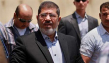 القضاء المصري يطلب حبس محمد مرسي بتهمة التخابر مع حماس واقتحام السجون