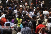   اخراج انصار الاخوان من مسجد بالقاهرة بعد اطلاق النار بين الامن ومتظاهرين  