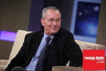 قوات أمن تونسية حاصرت قناة "الحوار" بعد دعوة مالكها التونسيين إلى العصيان قوات أمن تونسية حاصرت قناة "الحوار" بعد دعوة مالكها التونسيين إلى العصيان