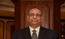 رئيس سلطة الطيران المدني: أضواء الليزر حول مطار القاهرة تهدد سلامة الطائرات رئيس سلطة الطيران المدني: أضواء الليزر حول مطار القاهرة تهدد سلامة الطائرات