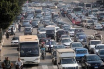 تراجع احداث العنف ومظاهر الحياة الطبيعية تعود الى شوارع القاهرة