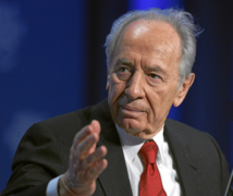 بيريز واثق بان واشنطن ستتدخل عسكريا ان لم تكن سوريا "صادقة"