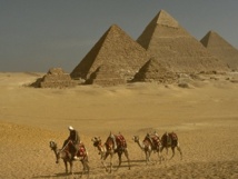 مصر تدعو الى استعادة موقعها السياحي في المعرض الدولي في باريس