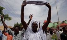 السلطات السودانية لن تتراجع عن زيادة اسعار الوقود رغم الاحتجاجات