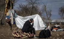 مفوضية اللاجئين تحذر للسوريين من مخاطر السفر إلى دولة أجنبية! مفوضية اللاجئين تحذر للسوريين من مخاطر السفر إلى دولة أجنبية!