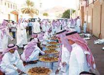 عيد الأضحى بالسعودية.. الأسرة أولاً مع استعادة التقاليد عيد الأضحى بالسعودية.. الأسرة أولاً مع استعادة التقاليد