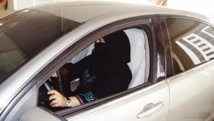 السعوديات يجلسن مجددا خلف مقود السيارة السبت