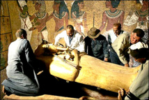 في الذكرى 91 لاكتشاف مقبرته وكنوزه .. توت عنخ يواصل جذب أنظار العالم في الذكرى 91 لاكتشاف مقبرته وكنوزه .. توت عنخ يواصل جذب أنظار العالم