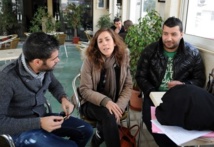 السجن 4 اشهر مع وقف التنفيذ بحق شاتم الشرطة مغني الراب وصحافية في تونس