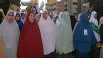 الحكم على 11 امراة من الاخوان بالسجن 11 عاما والسلطات تتجنب المواجهة