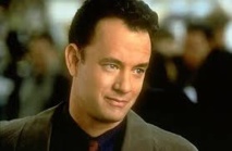   توم هانكس لا يحب تجميل الشخصيات الواقعية في الأفلام