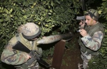    مقتل اربعة في اشتباكات بين سنة وعلويين شمال لبنان والجيش يفكك صواريخ   