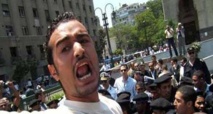 بعد احمد ماهر ... توقيف الناشط المصري المعروف احمد دومة بعد احمد ماهر ... توقيف الناشط المصري المعروف احمد دومة
