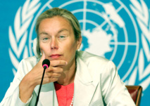 منسقة البعثة المشتركة للامم المتحدة ومنظمة حظر الاسلحة الكيميائية في سوريا سيغريد كاغ منسقة البعثة المشتركة للامم المتحدة ومنظمة حظر الاسلحة الكيميائية في سوريا سيغريد كاغ