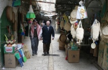 تخوف الفلسطينيين من عودة المستوطنين المتطرفين الى قلب الخليل