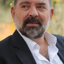 لقمان سليم - مواقع تواصل لقمان سليم - مواقع تواصل