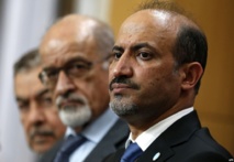 المعارضة السورية تجتمع في اسطنبول للبت في مشاركتها في مؤتمر جنيف-2