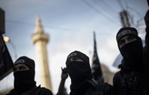 تشكيلات اسلامية بارزة من المعارضة السورية ترفض اي حل سياسي قبل تنحي الاسد