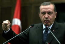 اردوغان يؤكد للاتحاد الاوروبي عدم استعداده للتراجع عن اصلاح القضاء اردوغان يؤكد للاتحاد الاوروبي عدم استعداده للتراجع عن اصلاح القضاء