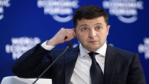 الرئيس الاوكراني زبلينسكي ..من الكوميديا الى الحرب  - سوشال ميديا
