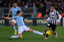 بطولة ايطاليا: روما يقضم النقاط صعودا للحاق بيوفنتوس وميلان ينتعش قليلا مع سيدورف بطولة ايطاليا: روما يقضم النقاط صعودا للحاق بيوفنتوس وميلان ينتعش قليلا مع سيدورف