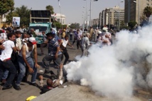 مقتل 7 متشددين في هجوم جوي للجيش المصري وقتيل في مواجهات القاهرة مقتل 7 متشددين في هجوم جوي للجيش المصري وقتيل في مواجهات القاهرة