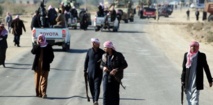 خطة لدمج مقاتلي العشائر بالشرطة والفلوجة ستحاصر حتى نفاد ذخيرة المسلحين خطة لدمج مقاتلي العشائر بالشرطة والفلوجة ستحاصر حتى نفاد ذخيرة المسلحين
